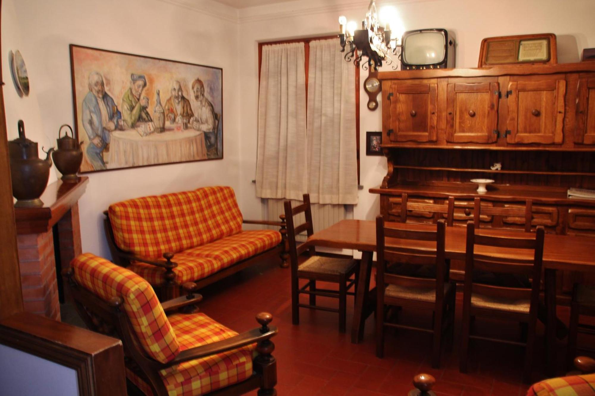 Azienda Agricola E Agriturismo Vallorsi Terricciola Phòng bức ảnh