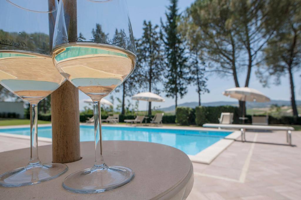 Azienda Agricola E Agriturismo Vallorsi Terricciola Ngoại thất bức ảnh